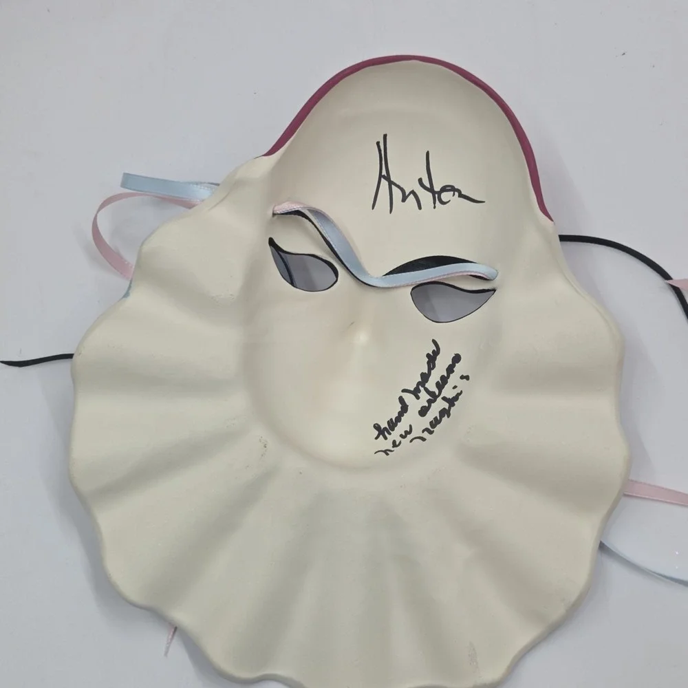 VTG Judith Anton? Signed Mardi Gras Mask Naghis New‎ Orleans Porcelain Mask
